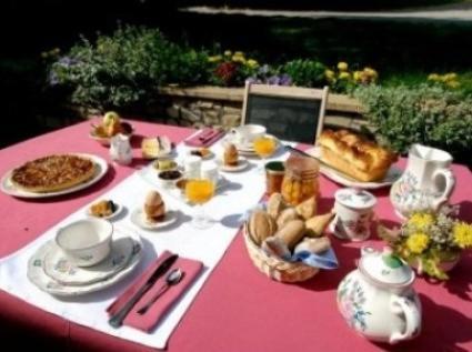 La Dame Blanche Bed & Breakfast Bérig-Vintrange Екстериор снимка