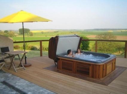La Dame Blanche Bed & Breakfast Bérig-Vintrange Екстериор снимка